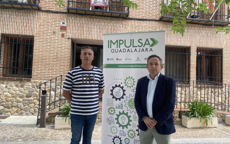 Fontanar  destaca sus buenas comunicaciones y zona industrial de casi 1 mill�n de metros cuadrados disponibles en una reuni�n de trabajo mantenida con Impulsa Guadalajara