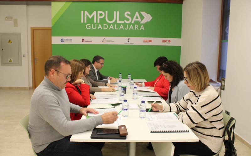 La comisi�n de seguimiento de Impulsa Guadalajara se re�ne para preparar las actividades previstas para el a�o 2025