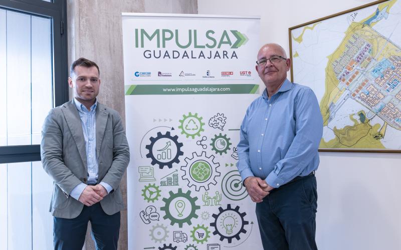 Yebes destaca que es el municipio que m�s ha crecido en Espa�a en el siglo XXI en una reuni�n mantenida con Impulsa Guadalajara